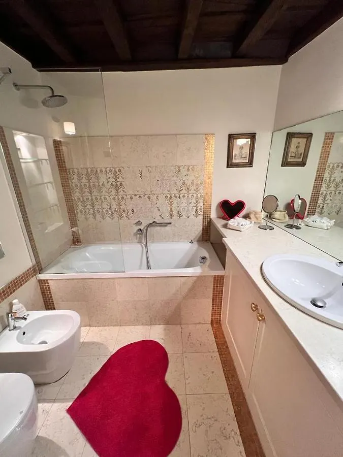 Torre Della Scimmia Apartment Rome Italy