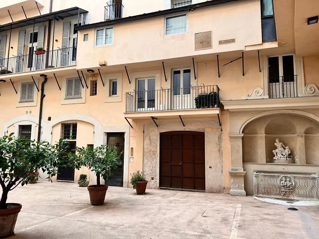 Torre Della Scimmia Apartment Rome Italy